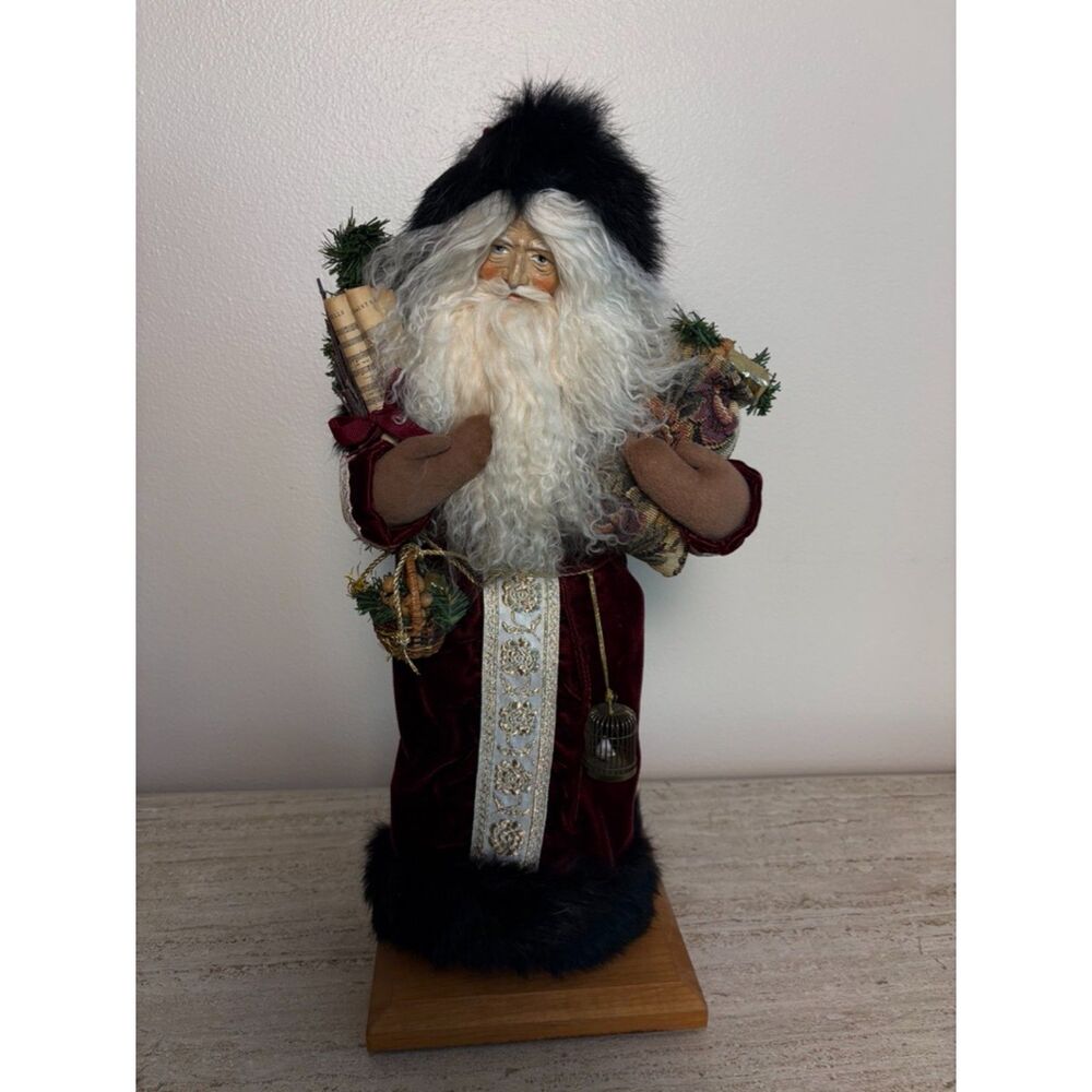 VTG 1990 Lynn Haney Kris Kringle SIGNED